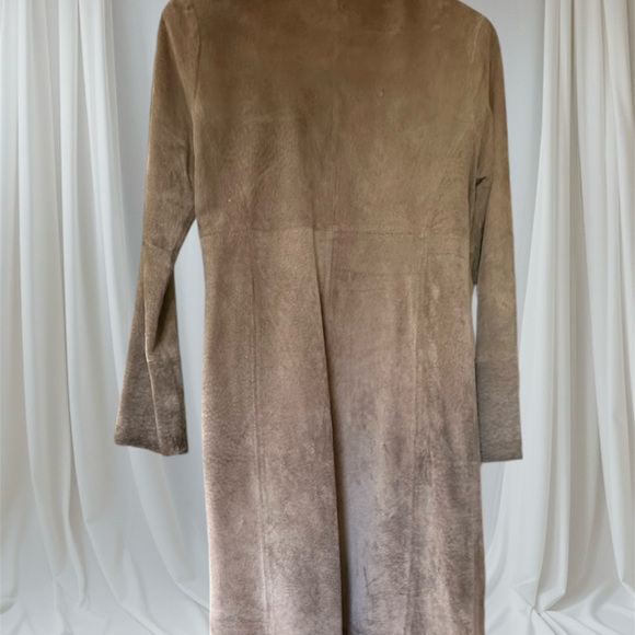 New Frontier size 2 long suede tan vintage jacket coat. Gorgeous intact lining - Picture 2 of 9
